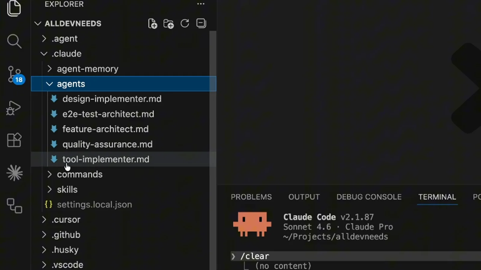 VS Code explorer showing a Claude Code plugin agents folder with design-implementer, e2e-test-architect and quality-assurance markdown files beside commands and skills